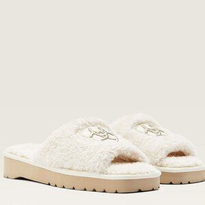 Ariat Cozy Slides Slippers 6 Beige Women Chic Square Open Toe Fleece New